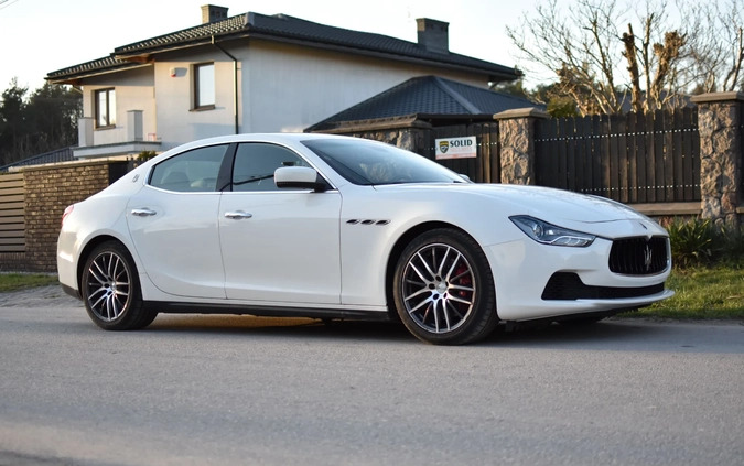 Maserati Ghibli cena 89790 przebieg: 123840, rok produkcji 2015 z Warszawa małe 191